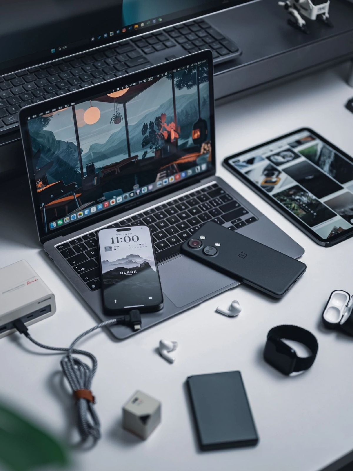 Mobile & Laptop