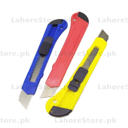 Paper Cutter – Compact & Sharp Utility Cutting Tool (Budget Model)